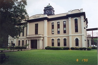 View 3 of the Bastrop County Courthouse