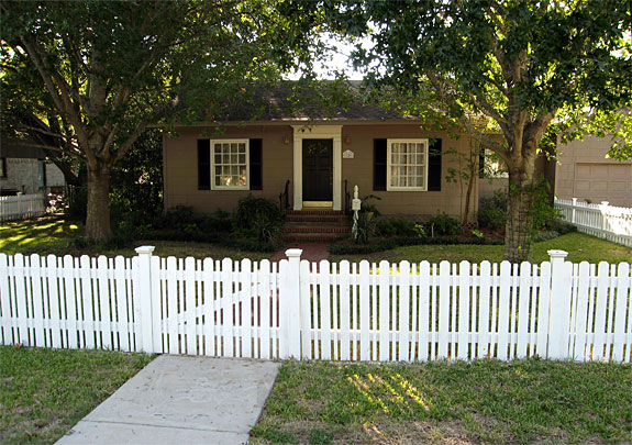 The Denison House at 1506 Water Street-Circa 1955